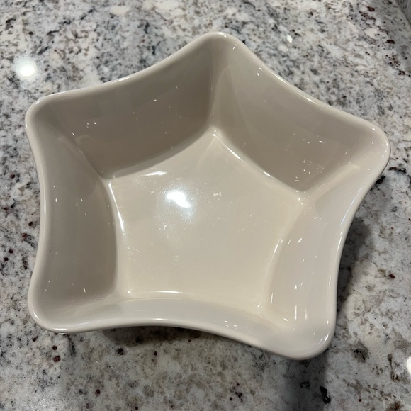 Longaberger Star Shaped Pottery Dish with Red accents - Picture 3 of 6